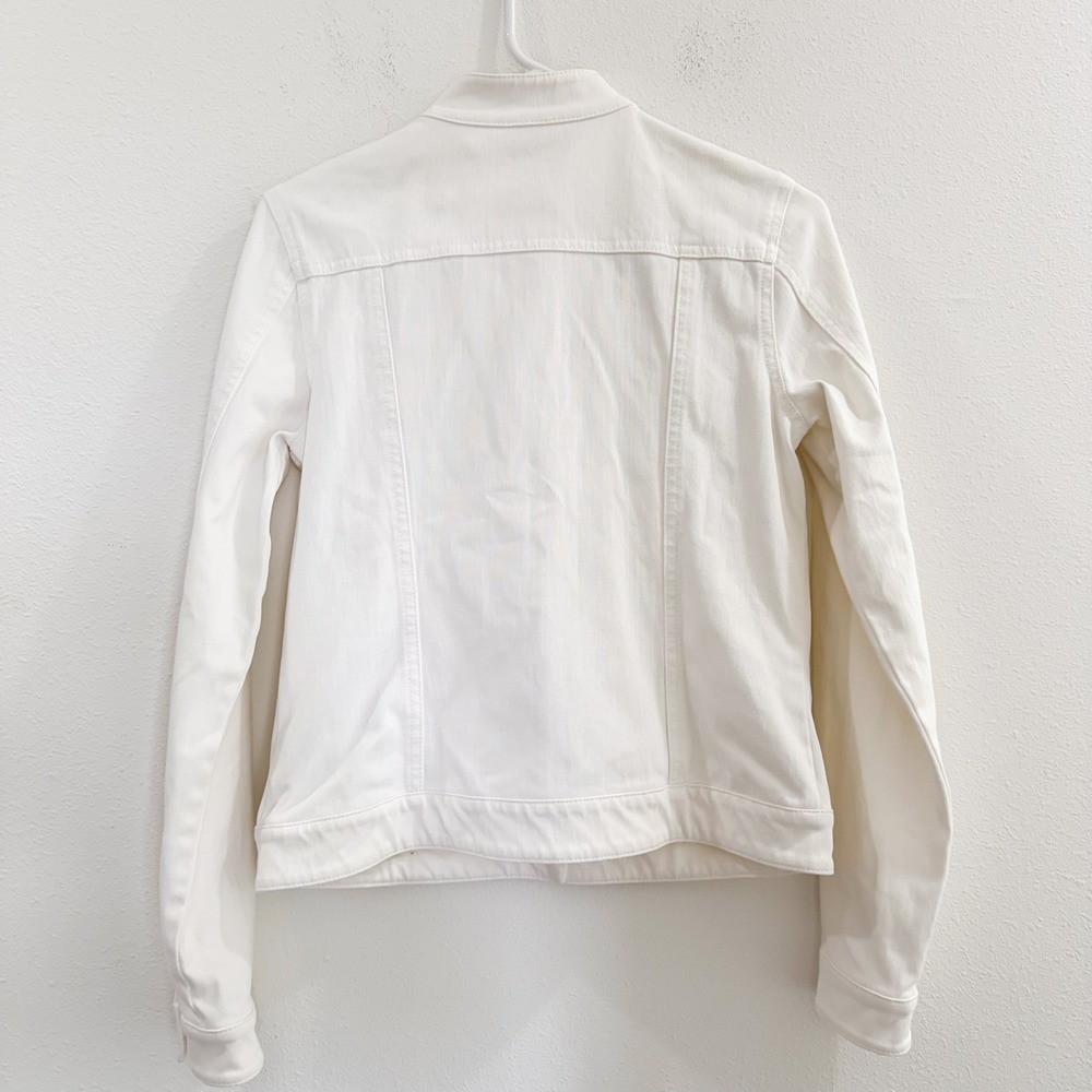 J. McLaughlin Old Money White Denim Gold Button Coastal Nautical Jacket DenimXS - Picture 3 of 5